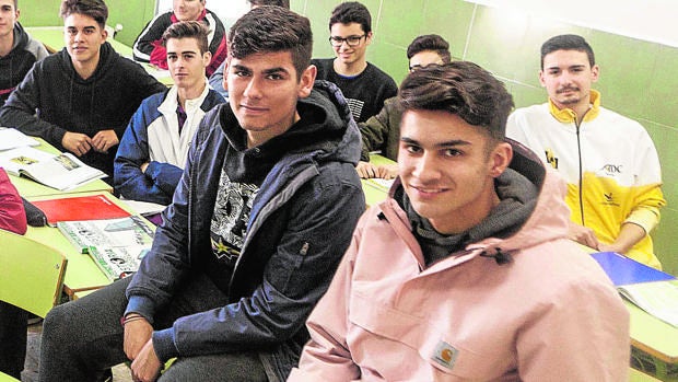 Así le salvaron la vida dos adolescentes a un compañero de clase