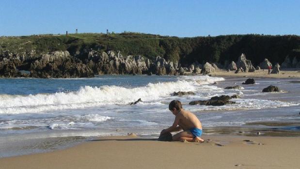 Cuatro playas para disfrutar con niños y en autocaravana