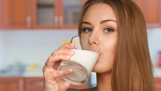 Osteoporosis: qué comer para prevenirla desde la infancia