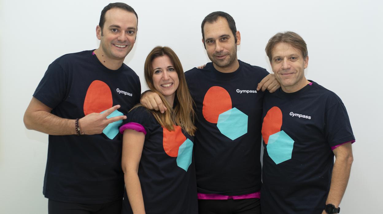 Nacho, María Lía, Juan Carlos y Óscar, participantes en el Reto Gympass.