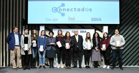 En la imagen, la foto de familia de los premiados en esta edición