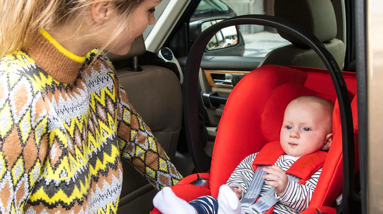 Preguntas que debes hacer (y hacerte) para elegir la silla del coche para  el bebé