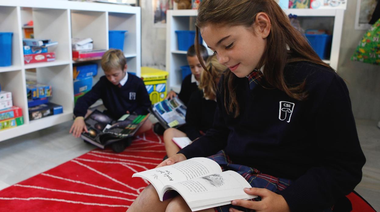 A una edad temprana los niños asimilan de manera intuitiva una segunda lengua sin apenas esforzarse