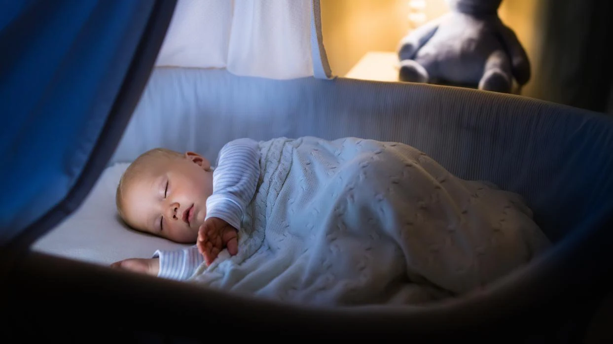 Los padres pierden hasta 700 horas de sueño en el primer año de vida de sus hijos