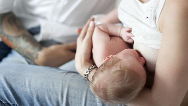 Más de la mitad de las mujeres españolas tendrá menos hijos por razones económicas y laborales