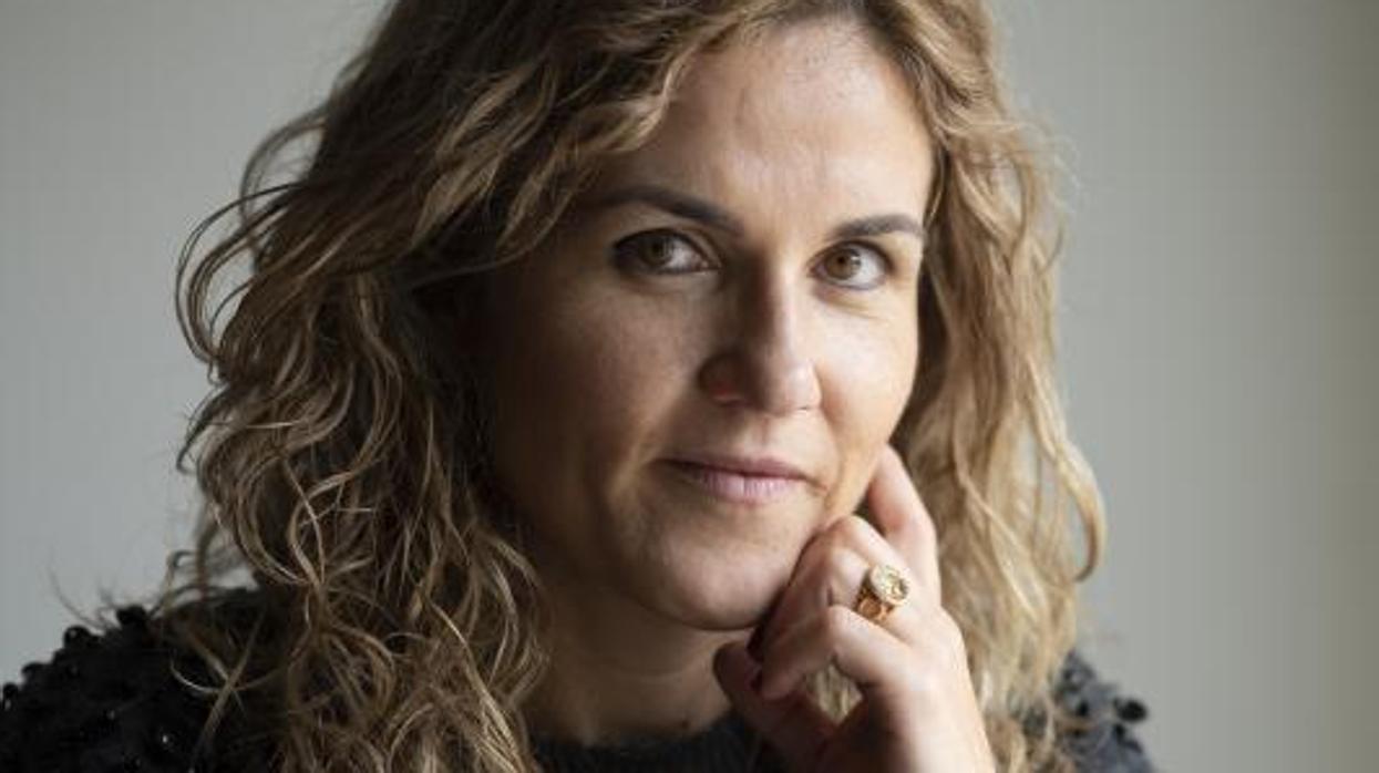 Silvia Congost acaba de publicar su último libro «A solas»