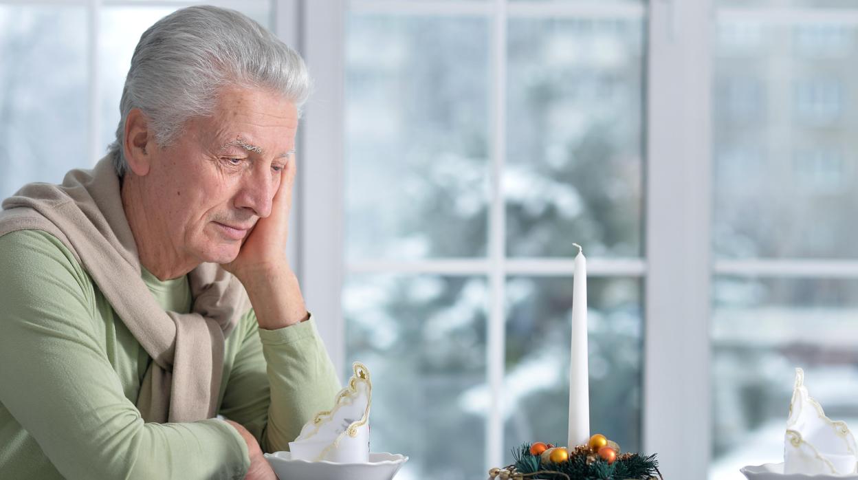 Una de cada diez familias españolas solo ve a sus abuelos por Navidad