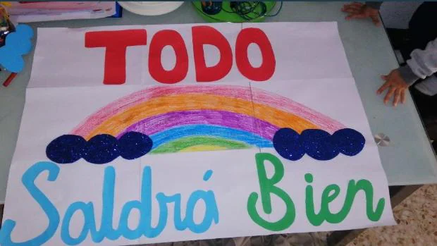 Los niños de toda España llenan de arcoíris los balcones