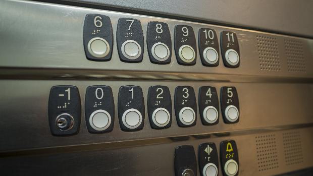 Coronavirus: tampoco puedes bajar con los niños al jardín de tu comunidad de vecinos