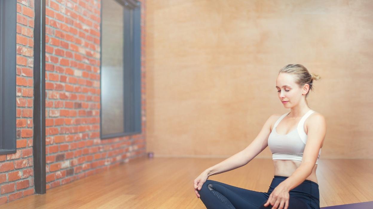 Proponen quince minutos diarios de meditación colectiva guiada para afrontar el confinamiento