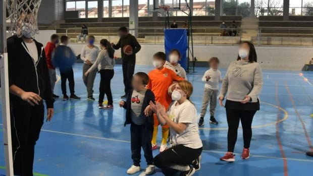 Las instalaciones deportivas de CEU Andalucía acogen cada semana la iniciativa Protagonistas