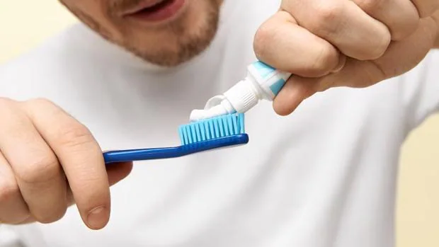 Las mejores pastas de dientes blanqueantes 2024 para realzar tu sonrisa