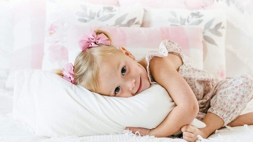 Almohada ergonómica y de algodón 100% para bebés