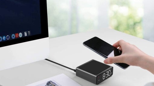 Despertador digital con cargador móvil