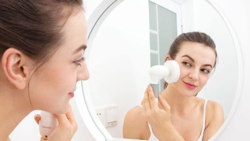 Cepillo facial eléctrico
