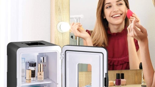 Mini nevera para maquillaje