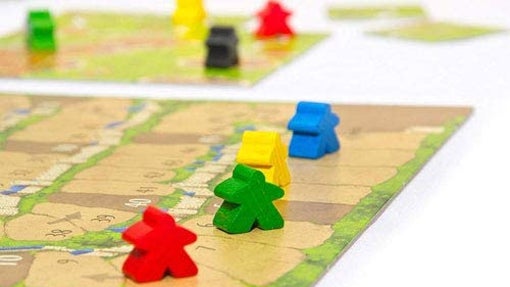 Adelántate a las Navidades y hazte ya con los juegos de mesa más vendidos