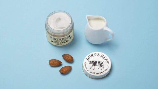 Crema de manos con leche de almendras