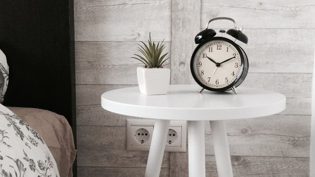Las mejores lámparas de mesita de noche para iluminar tus noches