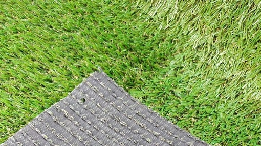 Césped artificial para terraza barato Gardiun