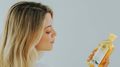 Champú profesional cabello brillante Intea
