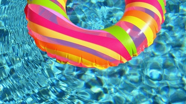 Este verano pon una piscina desmontable en tu jardín