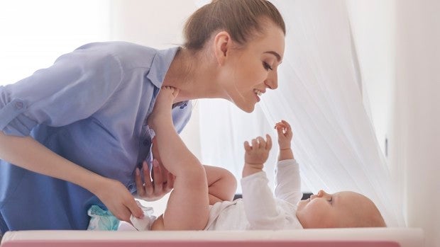 El top 5 de productos que te facilitarán el cambio de pañal de tu bebé