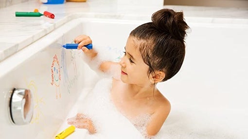Dibujos con ceras en la bañera