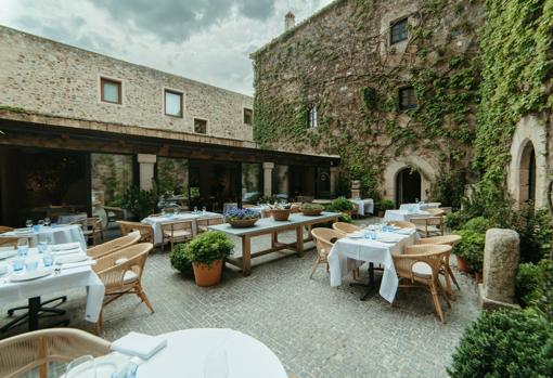 La Torre de Sande, nuevo restaurante de Toño Pérez en Cáceres