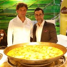 Dacosta junto con el maestro arrocero Vicente Rioja, en el Salón Gourmets