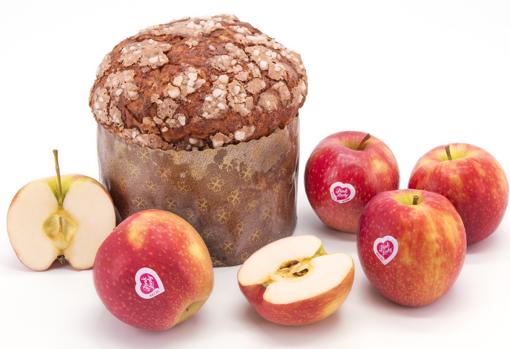 ‘Panettone’ de Pink Lady confitada y chocolate ‘gold’