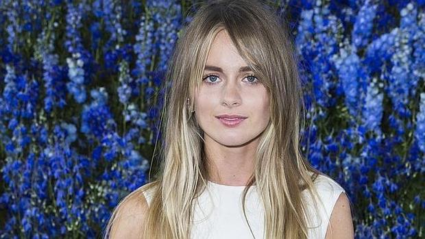 Cressida Bonas en el desfile de Dior en París