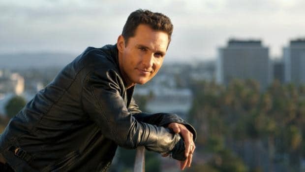 Matthew McConaughey sigue los pasos de Schwarzenegger y se postula a gobernador