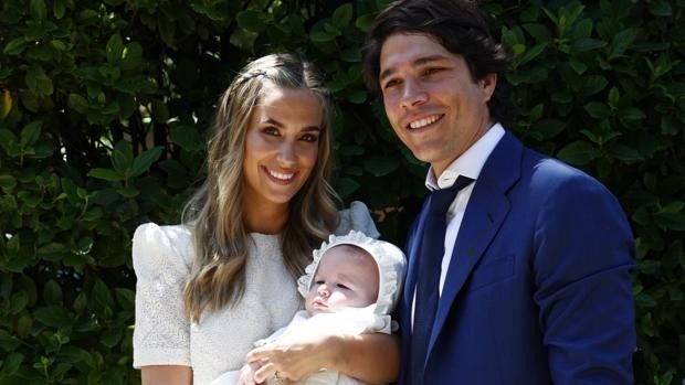 El bautizo del hijo de María Pombo, al detalle