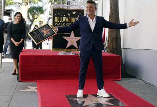 Alejandro Sanz ya tiene su estrella en el Paseo de la Fama de Hollywood