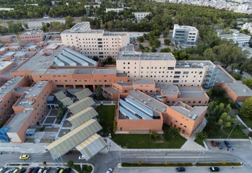 Imagen aérea del hospital en el que se encuentra hospitalizado