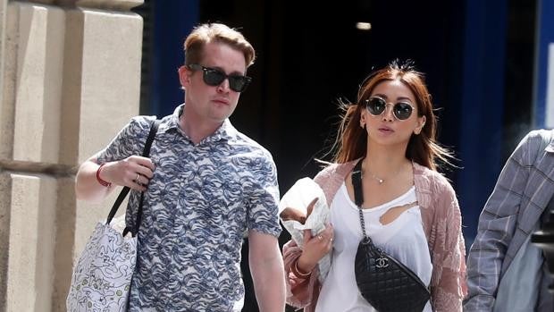 Macaulay Culkin y Brenda Song se comprometen después de convertirse en padres hace nueve meses