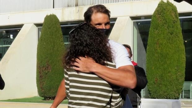 El romántico reencuentro de Rafa Nadal y Xisca Perelló tras su triunfo en el Open de Australia