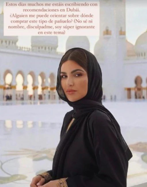 Así han sido las lujosas vacaciones de Alexia Rivas en Dubái con hiyab  incluido