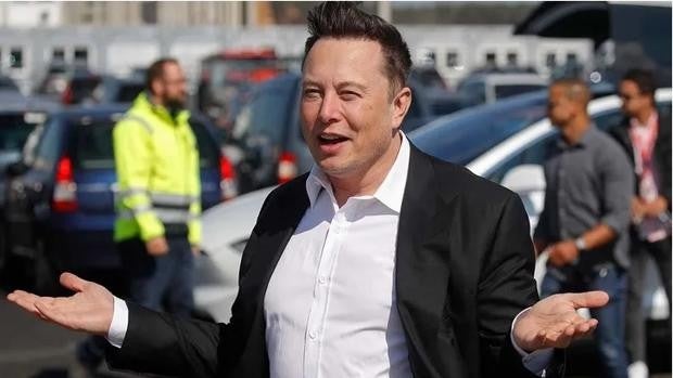 Elon Musk se queda a las puertas de una selecta discoteca de Berlín