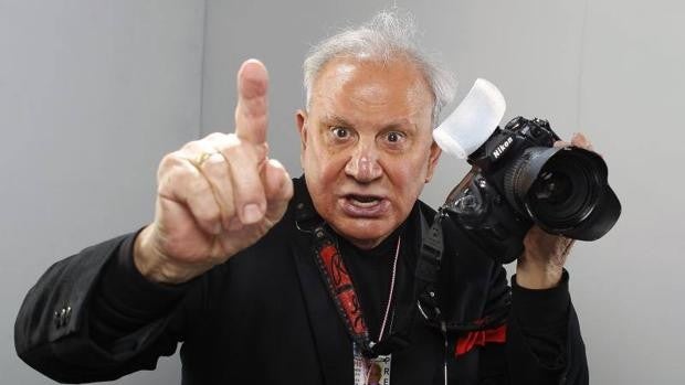 Ron Galella, el paparazzi que hizo perder los nervios a Jackie Kennedy y Marlon Brando