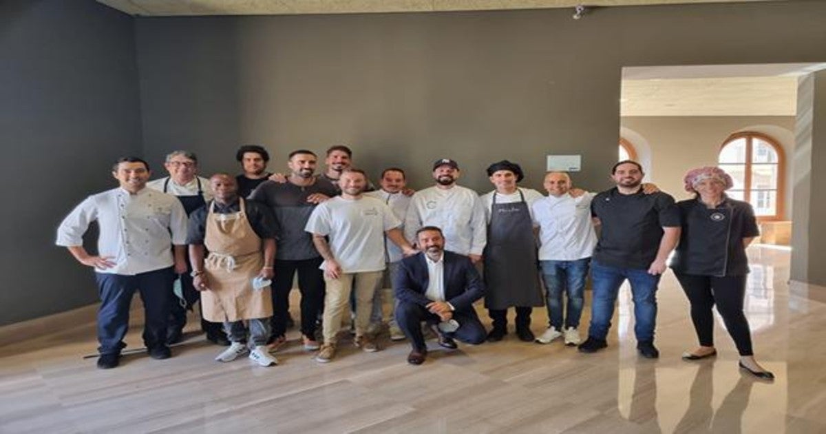 Cocineros de los establecimientos participantes en Cádiz Gastronómica