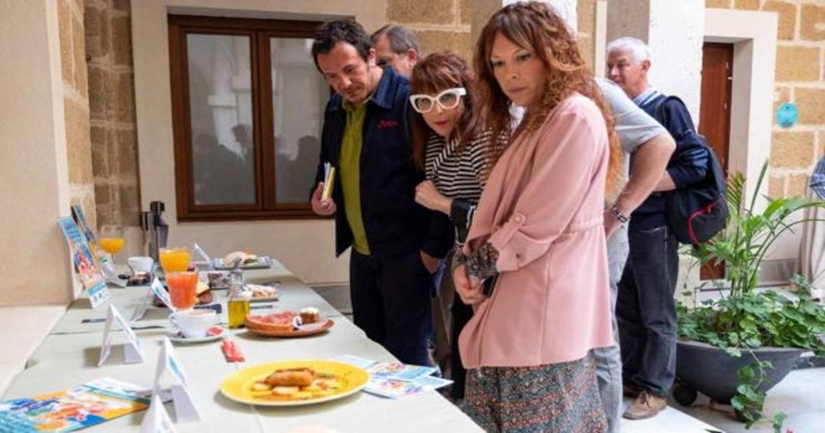 Las autoridades, en la presentación