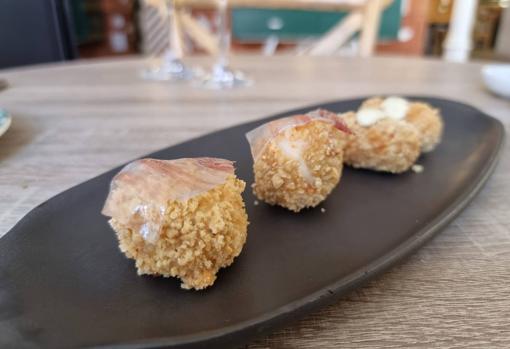 Las croquetas, de jamón y de gambón