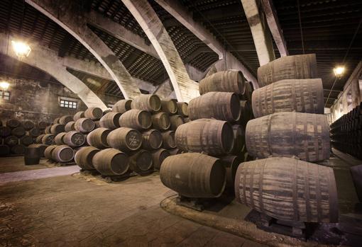 Interior de la bodega portuense