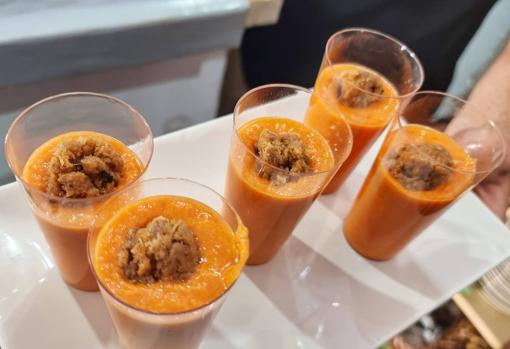 Salmorejo de chicharrones