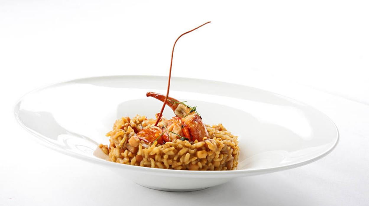 Arroz con bogavante y calamar