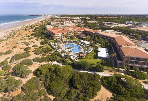 Yoko Experience Sancti Petri está en el Hipotels Barrosa Palace