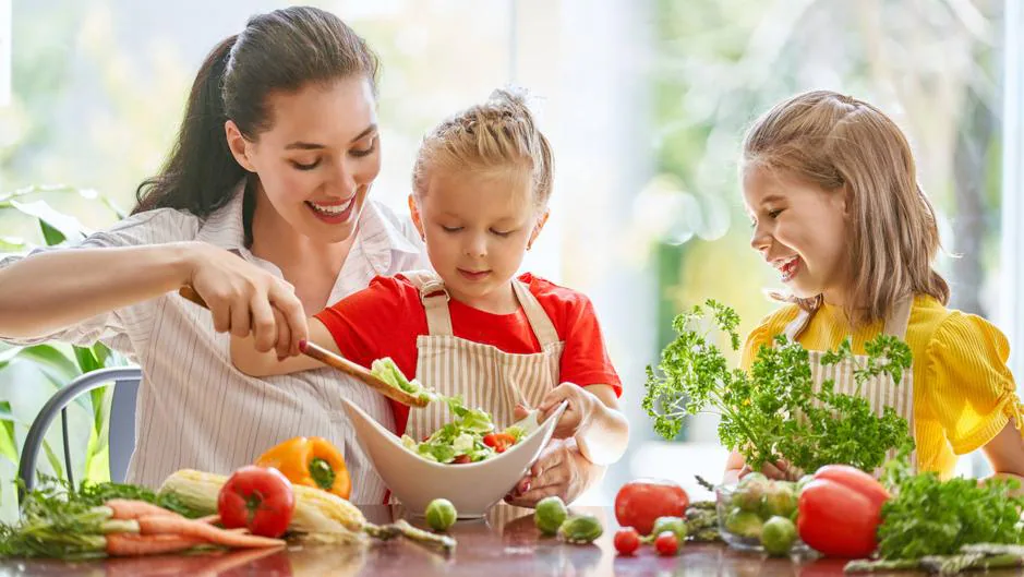 Los niños que cocinan serán adultos mucho más sanos