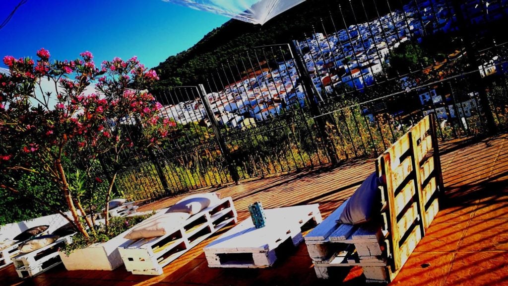 lapiscinagastorterraza. Vistas desde la terraza del Gastrobar La Piscina, en El Gastor.